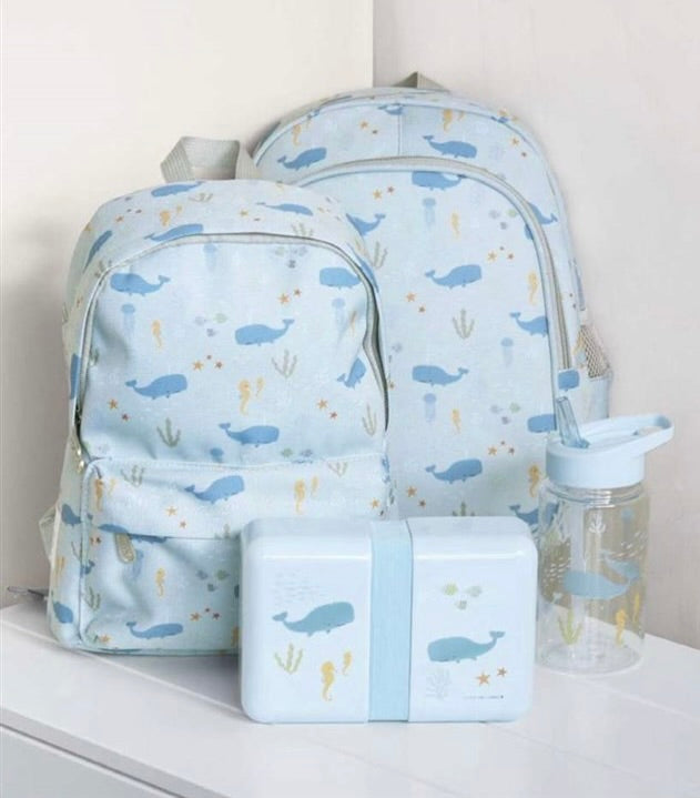 Conjunto Vuelta al Cole 🐳 Little Lovely Ballena